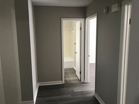 5th image of 4 Tortoise Hill Ct