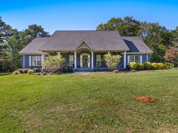 73 County Road 989, Iuka, MS 38852