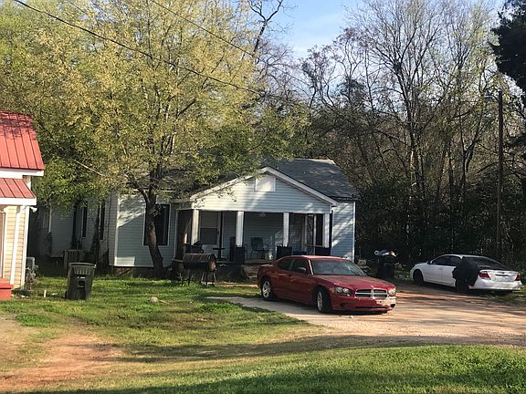 3rd image of 3002 8th St
