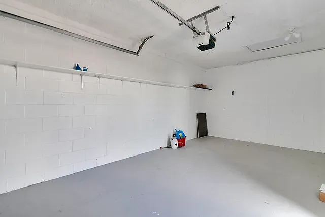 10004 Brightfield Ct — Photo 7