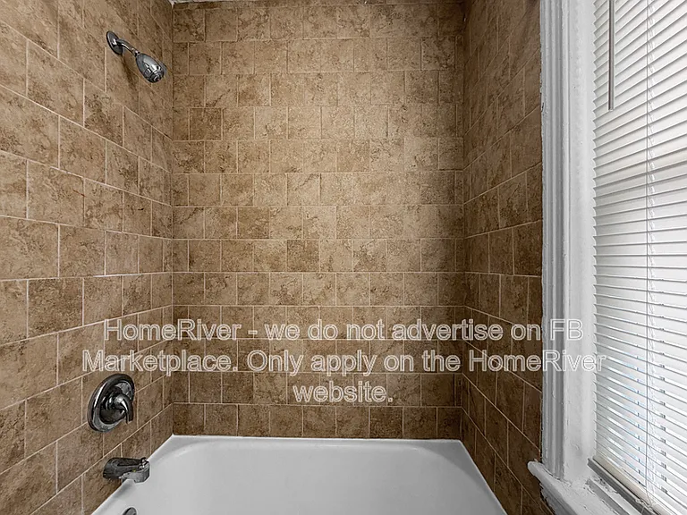 2917 Edgemont St — Photo 10