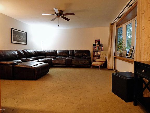 2nd image of 1733 El Dorado Dr