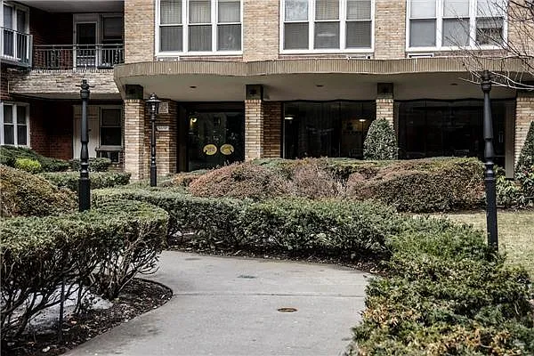 Sold by Weichert Properties - NYC | media 7