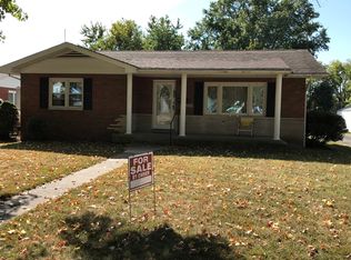 1214 Lindenthal Ave, Highland, IL