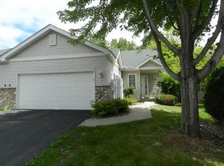 6308 Upland Ln N, Maple Grove, MN 55311