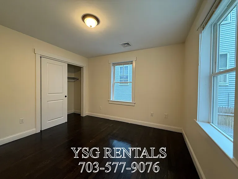 24 Sunset St #1 — Photo 18