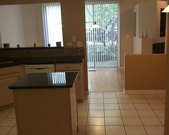 3rd image of 644 E Thornhill Ln