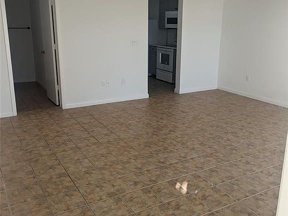 5th image of 2036 S Ocean Shore Blvd #B