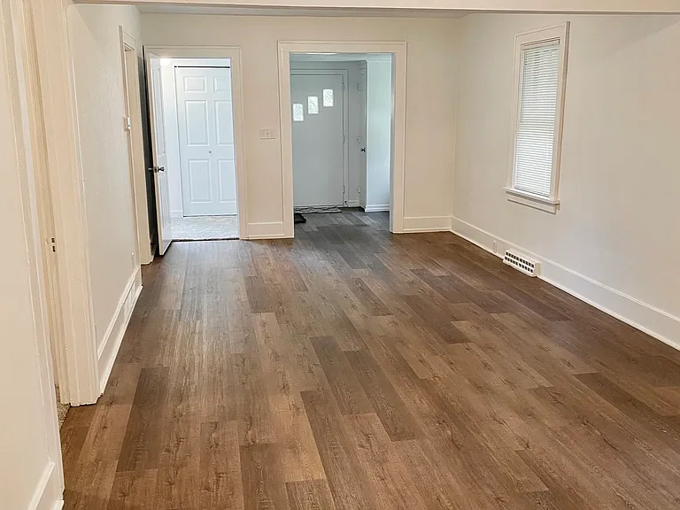 3425 W Milham Ave — Photo 11