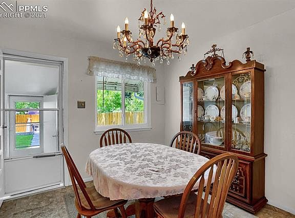 5th image of 3508 Corbett Ln