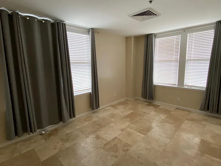 408 W University Ave #10B — Photo 29