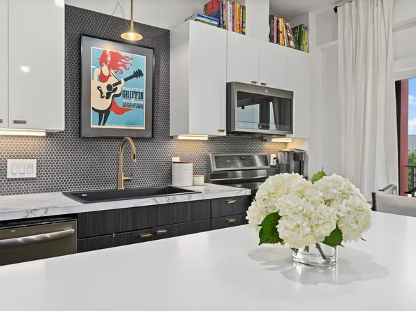 4361 S Congress Ave Unit 427, Austin, TX 78745