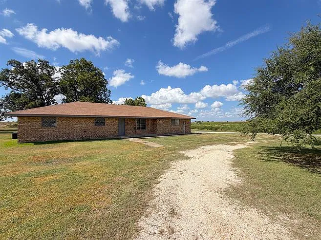 16383 Possum Creek Rd