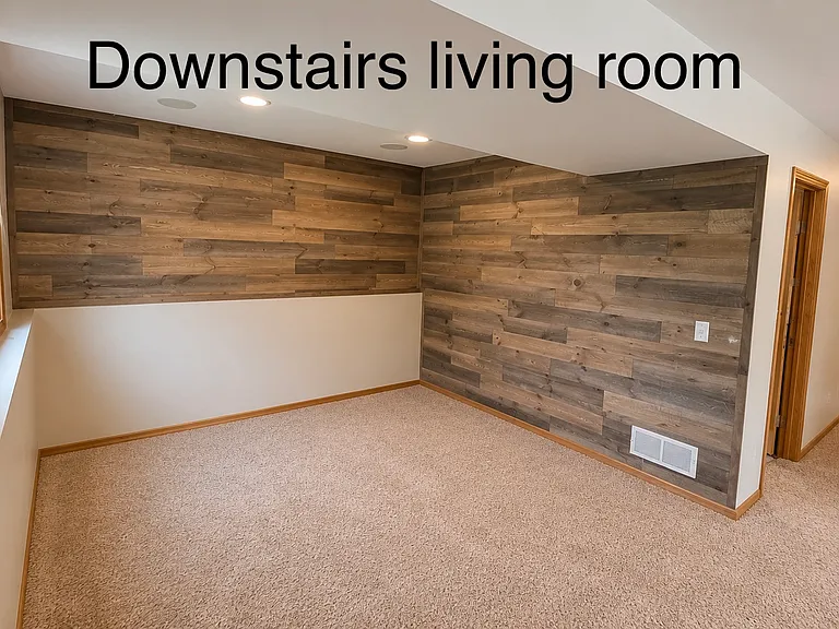 101 French Ct — Photo 11