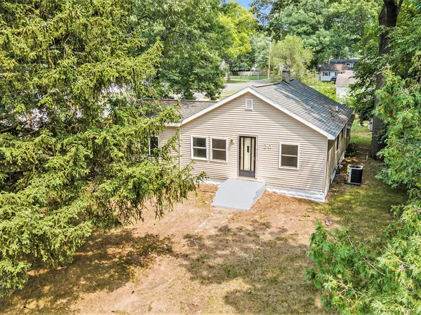 20 S Kenwood St, Muskegon, MI 49442