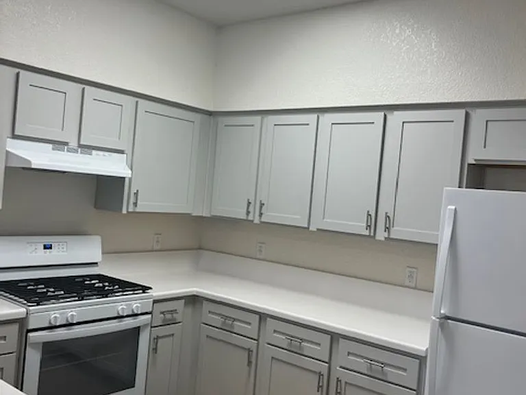 Brookside Senior Apts. — Photo 20