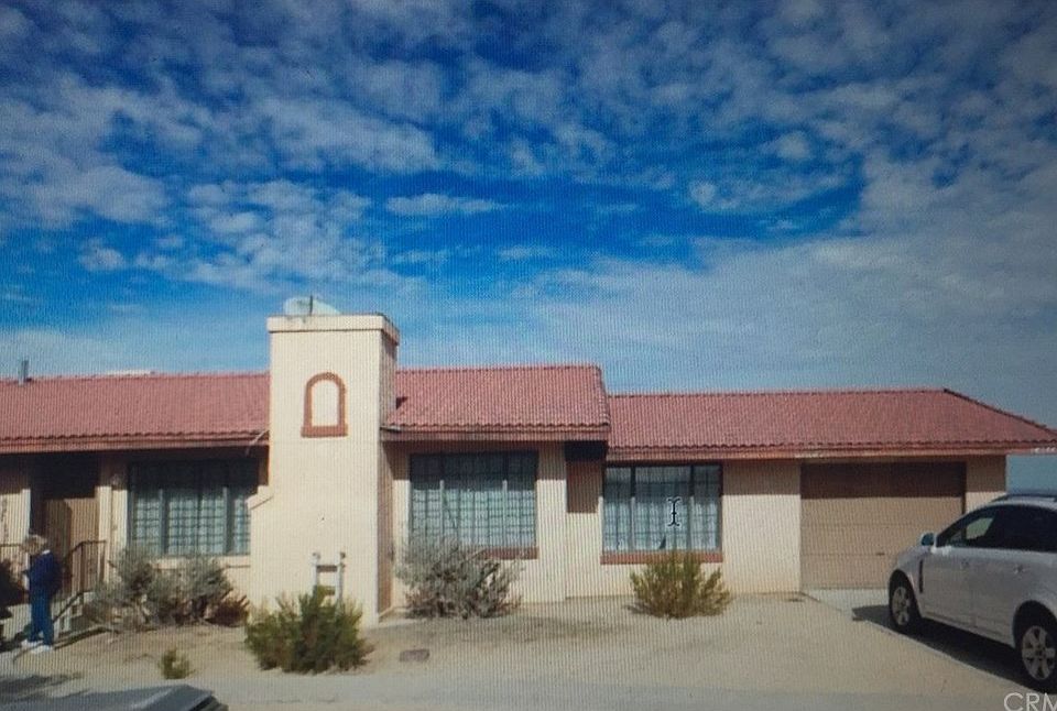 1st image of 74044 Cottonwood Dr