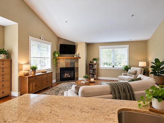 4th image of 518 Shaw Rd #208