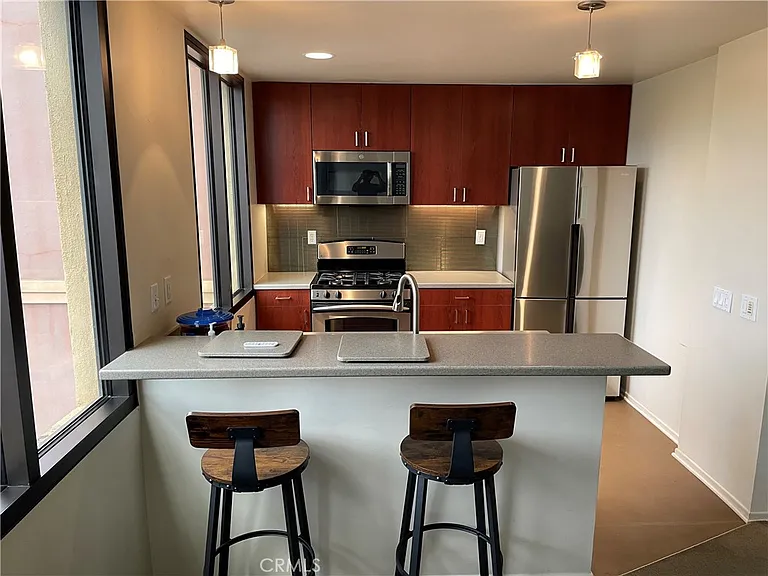 101 W Mission Blvd #305 — Photo 9