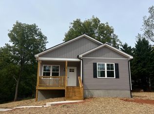 742 Winesap Rd, Madison Heights, VA 24572