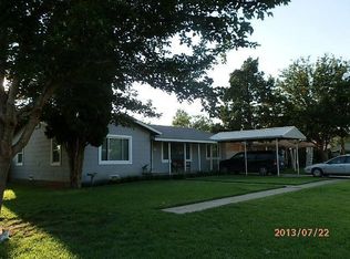 302 SW 15th St, Seminole, TX 79360