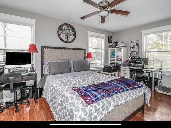 5th image of 808 Darlington Dr