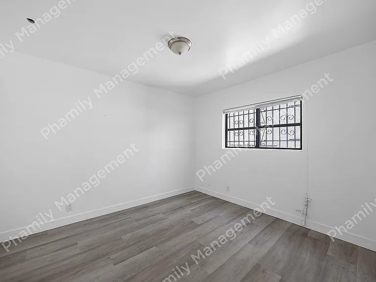 1015 Doyle Pl #4 — Photo 10