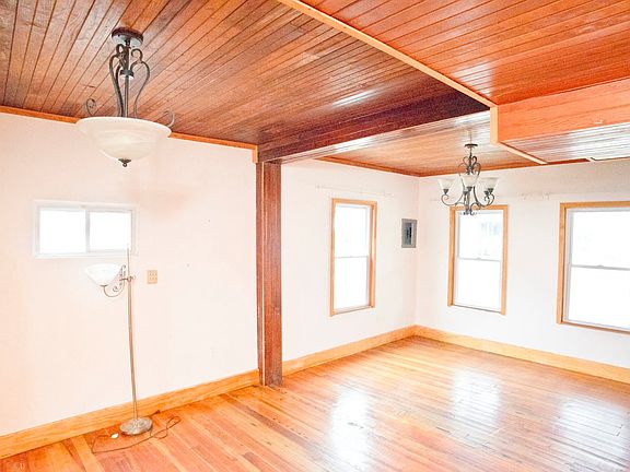 Combo Living/dining room