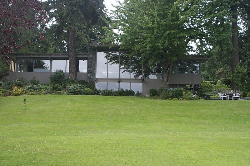 1st image of 7600 SE 22nd St