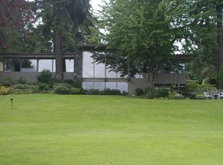 7600 SE 22nd St, Mercer Island, WA 98040
