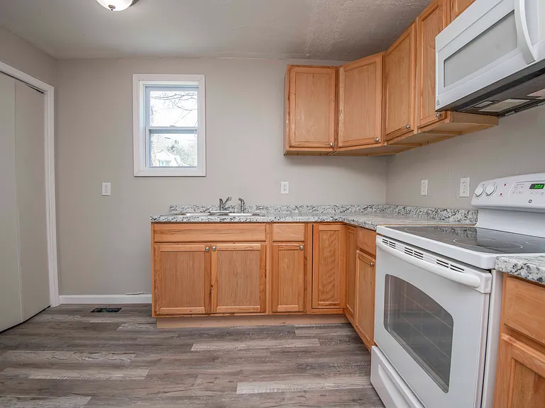 912 Hotel Ave #1 — Photo 12