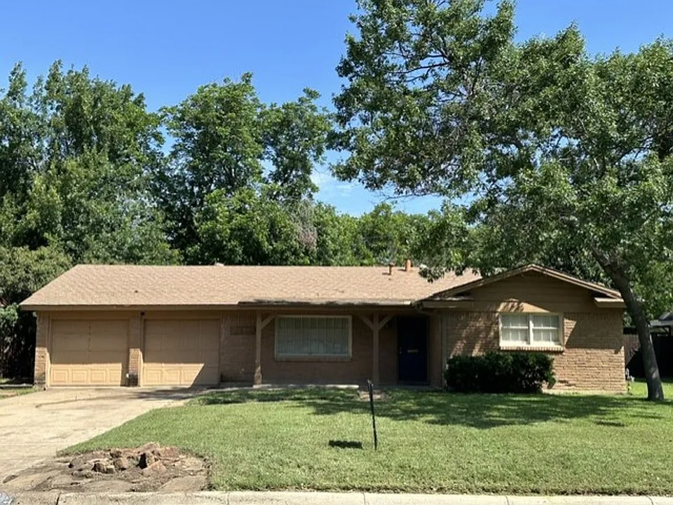2820 Southgate Dr