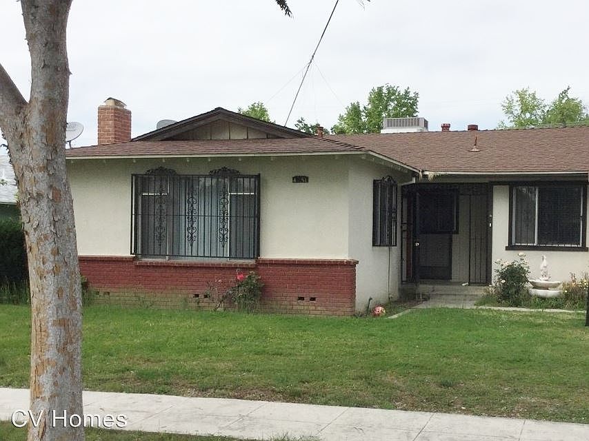 1st image of 4651 E Hamilton Ave