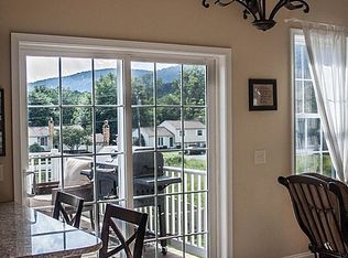 2724 Pin Oak Dr, Harrisburg, PA 17112