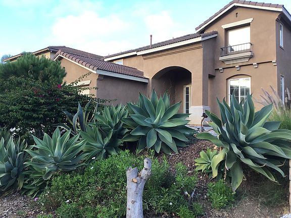 4th image of 548 Crestwood Dr