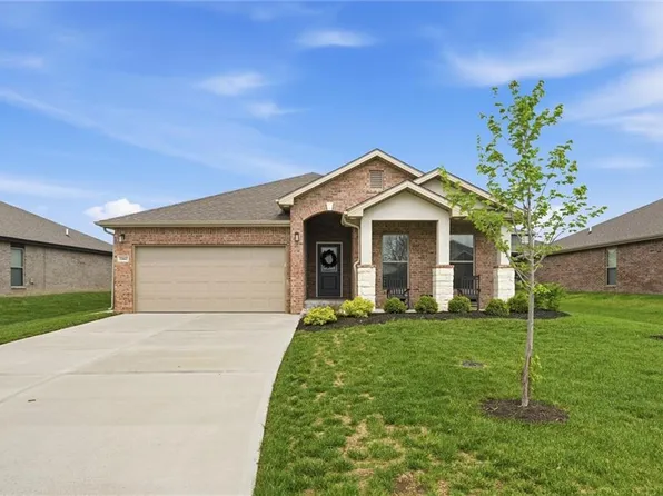 22662 W 89th St, Lenexa, KS 66227