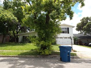 10910 Janet Lee Dr, San Antonio, TX 78230