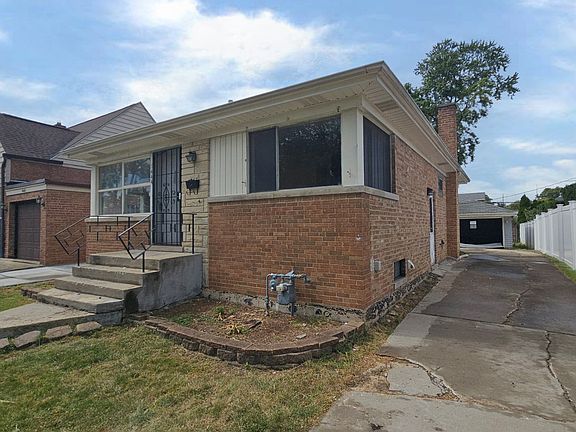 3rd image of 1444 Morris Ave