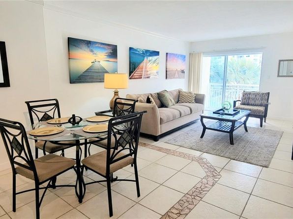 400 S Kings Point Dr #220