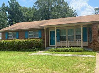 10 Curtiswood Dr, Sumter, SC 29150