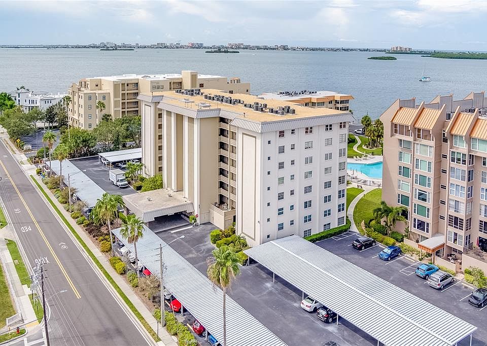 1st image of 622 Edgewater Dr Unit 225