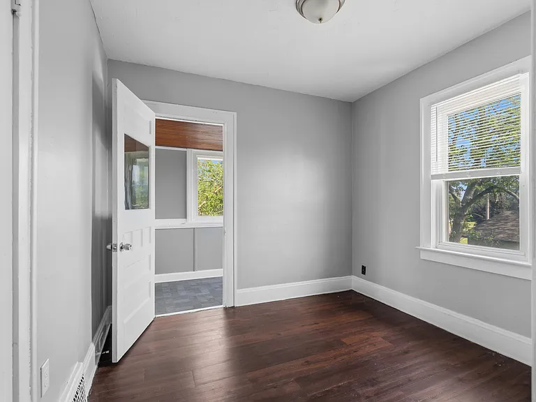5482 Morgan St — Photo 17