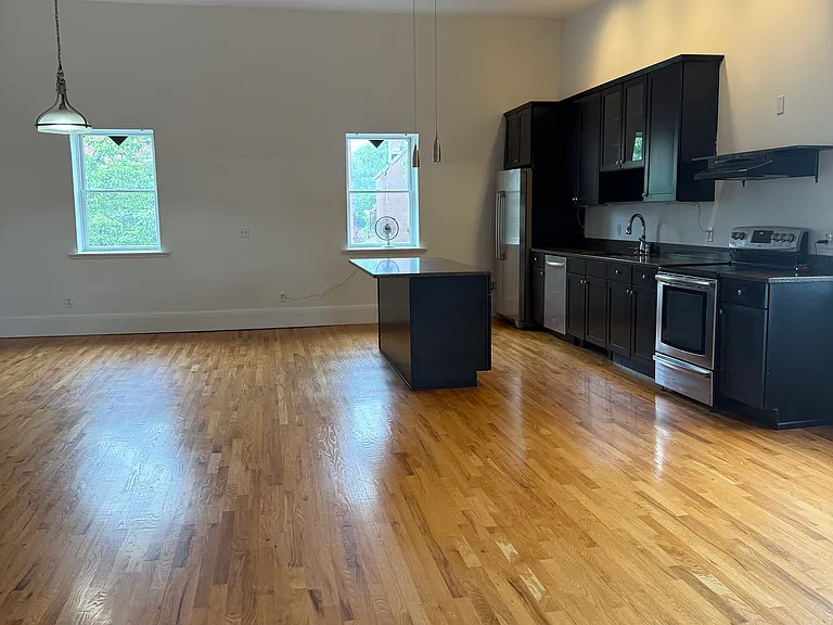 179 Main St #3 — Photo 5