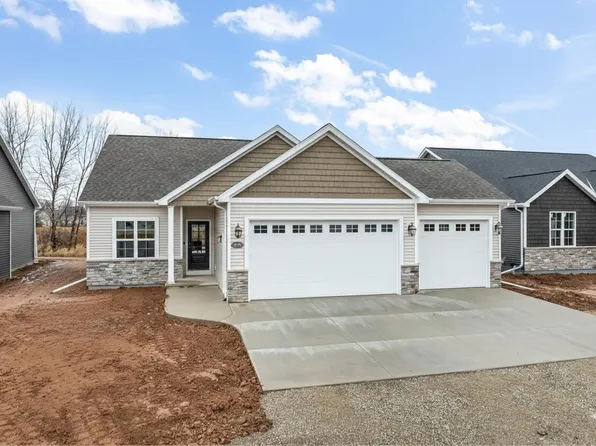 3722 Callalilly Ln, Appleton, WI 54913