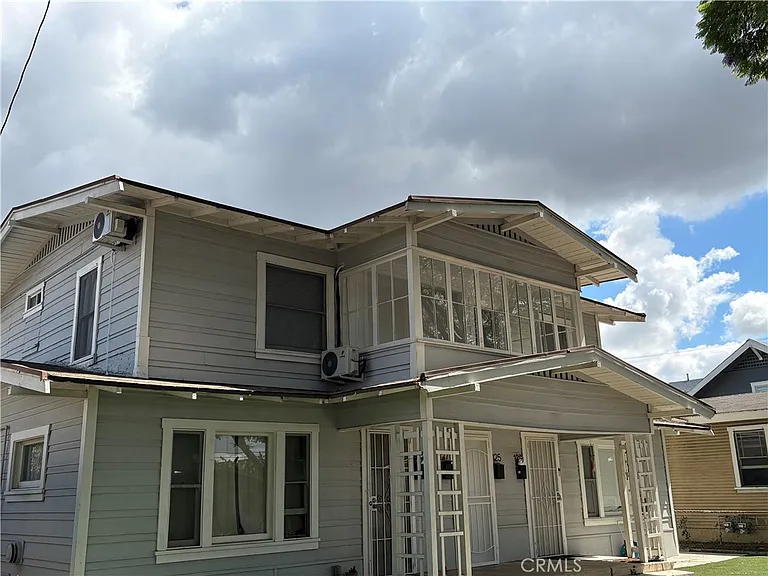 125 W Valencia Dr #A — Photo 1