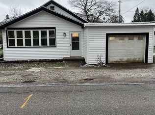 4136 Thompson St, Perry, OH 44081