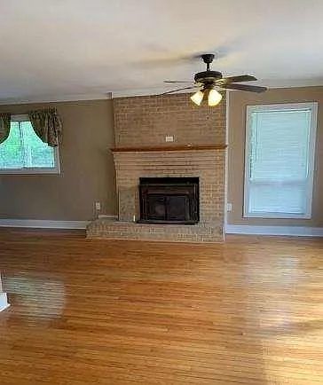 3 bed, 2.0 bath, 1404 sqft, $1,650 — Photo 4
