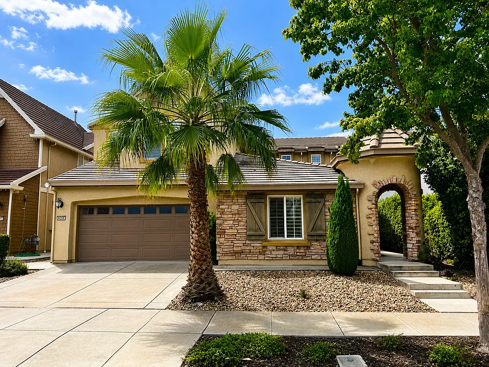 6238 Murdock Way