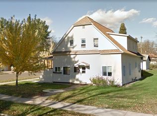 422 Walnut St, Spooner, WI 54801