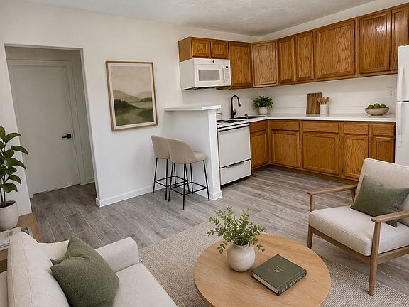 3rd image of 2614 N Balboa Ave APT 3